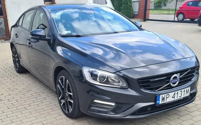 Volvo S60 cena 82000 przebieg: 40000, rok produkcji 2018 z Żychlin małe 232